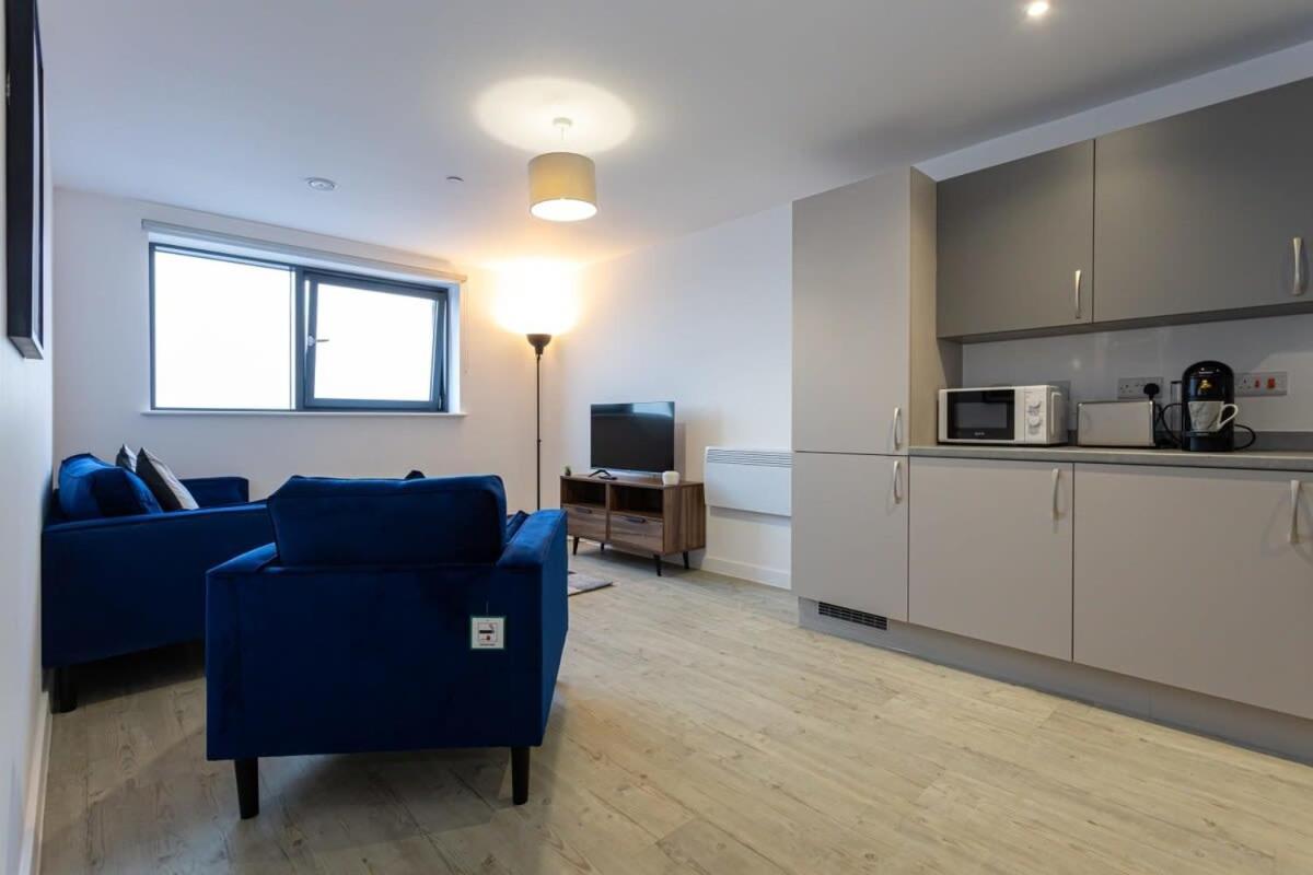 Modern 2 Bed Salford Apartment Stunning Views Manchester Eksteriør bilde